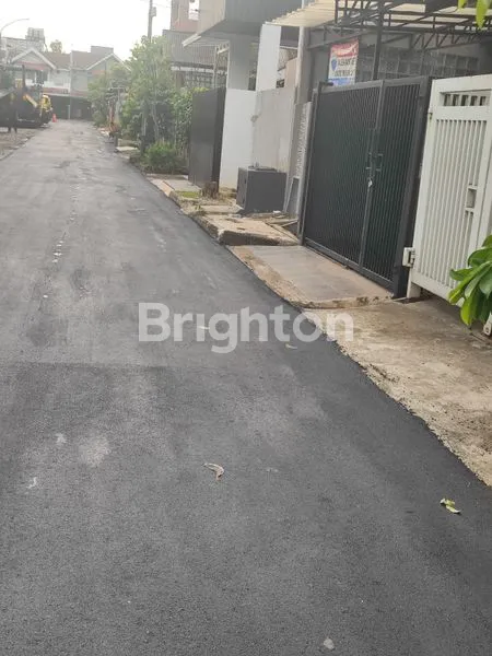 image DIJUAL RUMAH SEKTOR , POSISI TERDEPAN DI AREA GADING SERPONG ,DEKAT DENGAN AKSES TOL.  (1)