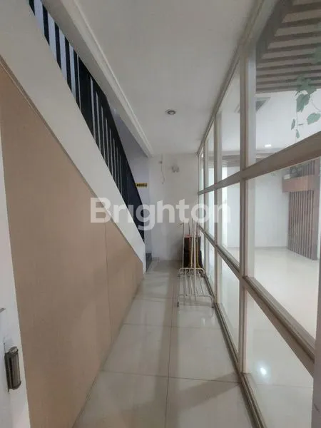 image RUKO 2,5 LANTAI DI CIPUTAT TANGERANG SELATAN  (5)