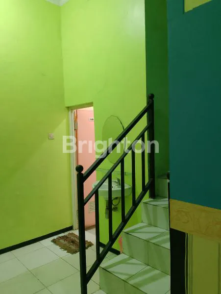 image KPR RUMAH TOKO STRATEGIS 2LT  720JT DEKAT KAMPUS (5)