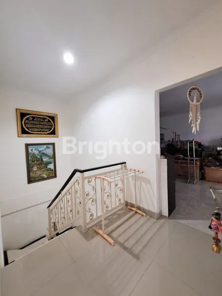 image RUMAH MEWAH 2 LANTAI (6)