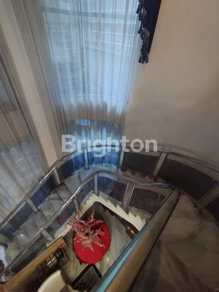 image DI JUAL CEPAT RUMAH 2,5 LANTAI DI SUNTER AGUNG PERKASA, RAPI DAN SIAP HUNI.  (7)