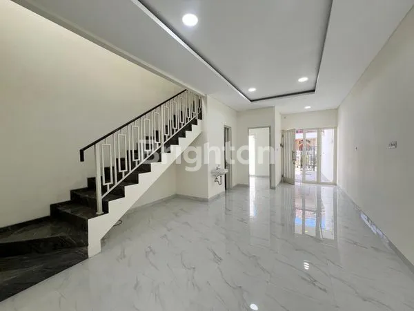 image RUMAH BARU GRESS 2 LANTAI FULL (3)