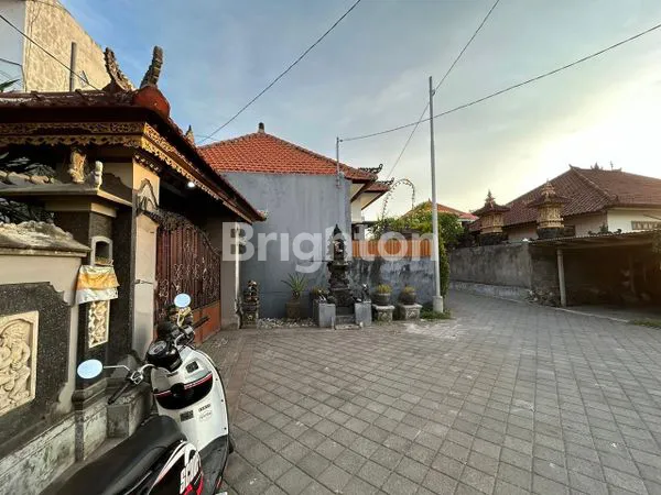 image RUMAH KOST + 2 RUKO LT 310M² DI JIMBARAN (3)