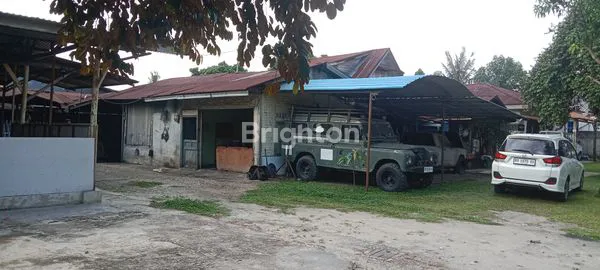 image TANAH KOMERSIAL BESERTA ISI BANGUNAN 1.316M2 DI JL. KERETA API (6)