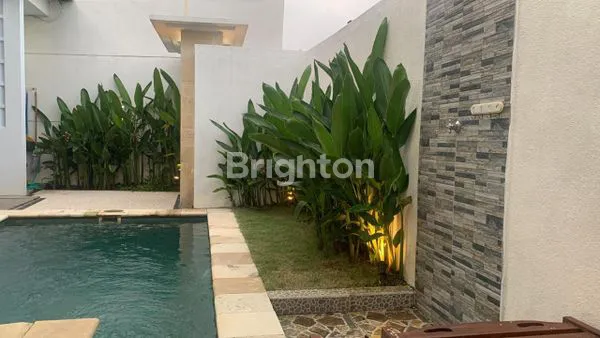 image VILLA SAWAH CANGGU FULL FURNISHED KOLAM (4)