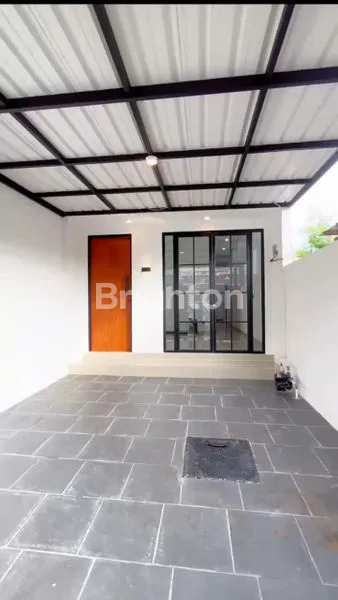 image RUMAH NEW MINIMALIS BUMI WONOREJO ASRI SURABAYA (2)