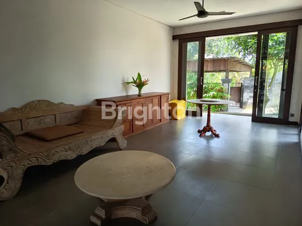 image VILLA DIJUAL DI PERING (7)