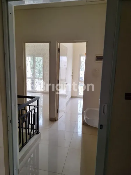 image RUMAH MURAH CANTIK FULL RENOV DI CLUSTER VICTORIA – METLAND MENTENG (4)