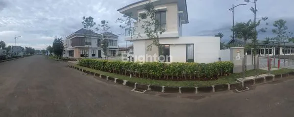 image RUMAH DI OCBC TANPA BEBAS TEMBOK SIAP HUNI PALING DEPAN (2)