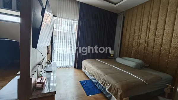 image RUMAH MEWAH CENGKARENG FULL BONUS SIAP HUNI (5)