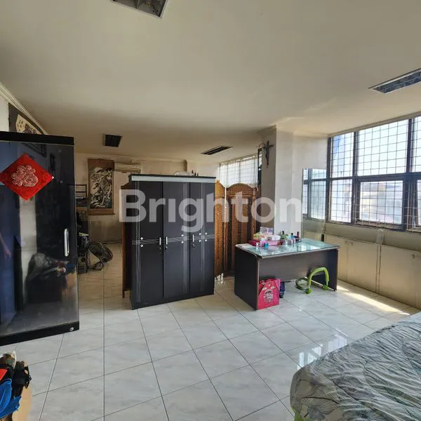 image RUKO GANDENG PINGGIR JALAN RAYA TOMANG CIDENG (2)