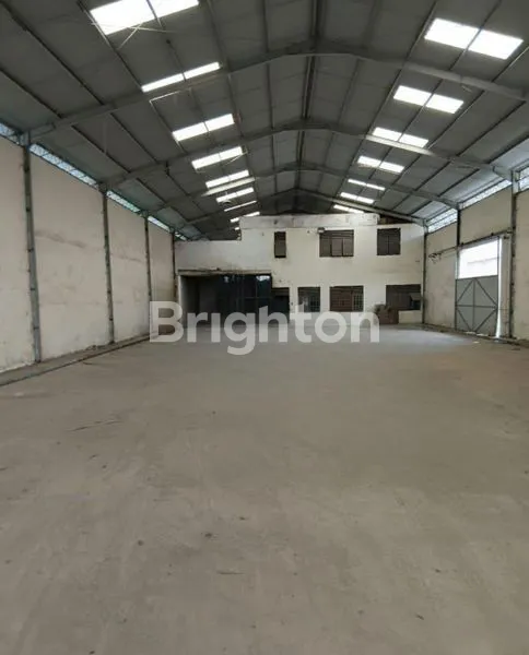 image GUDANG PREMIUM 3.650M2 DENGAN TOTAL LAHAN 15.125M2 DI SOEKARNO-HATTA PEKANBARU  (5)