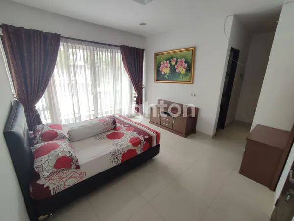 image LUXURY HOUSE FOR SALE — READY MOVE IN! (7)