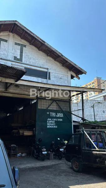 image GUDANG TOKO DI JALAN KYAI ABDUL KARIM  (6)