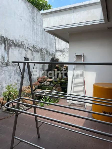 image RUMAH MEWAH LT 351M² DI SUKOMANUNGGAL SURABAYA (8)
