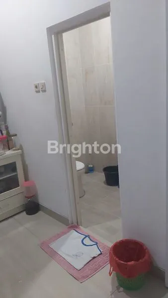 image RUMAH SUNTER AGUNG SEMI FURNISH SHM UK 4X7 3 LANTAI ROW 2 MOBIL JAKARTA UTARA (5)