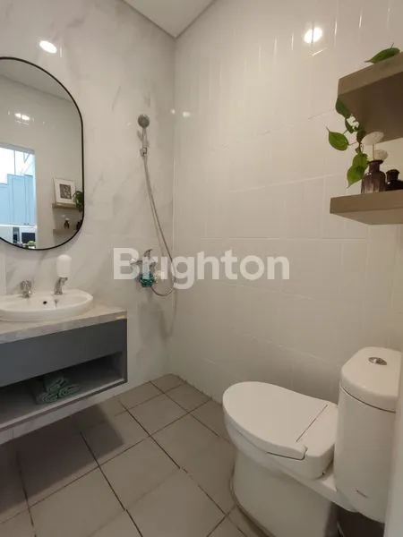 image RUMAH 2 LANTAI BERGAYA MODERN TROPIS DI GRAND DUTA CITY BEKASI (3)