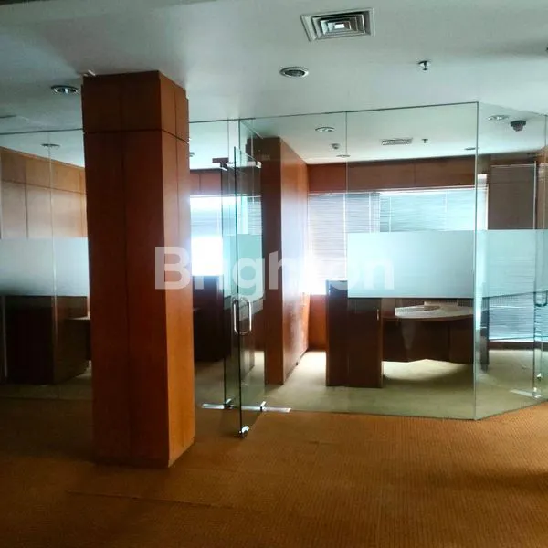 RUKO 4 LANTAI DI TEUKU UMAR DENPASAR DEKAT HOLLAND BAKERY