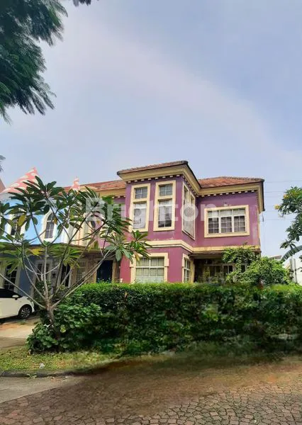 image RUMAH HOOK AREA STRATEGIS TAMAN BRITANIA (1)