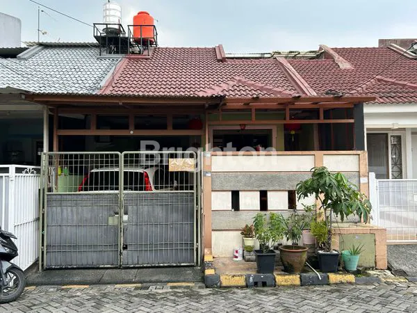 image RUMAH 1 ½ LANTAI SIAP HUNI METRO PERMATA 1 KARANG TENGAH  (1)