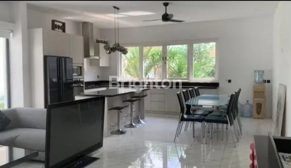 image VILLA 2 LANTAI MEWAH ( FREEHOLD/FREEHOLD- INVESTASI DAN HUNIAN PREMIUM (3)