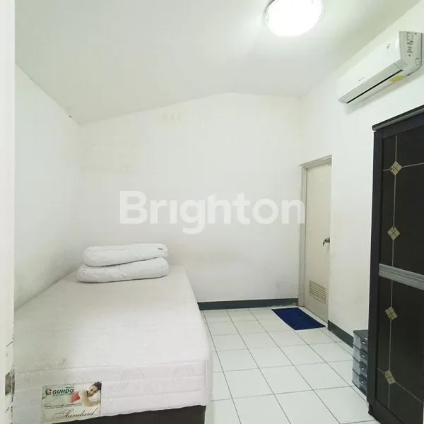 image RUMAH 1½ LANTAI SIAP HUNI METRO PERMATA 1 KARANG TENGAH  (8)