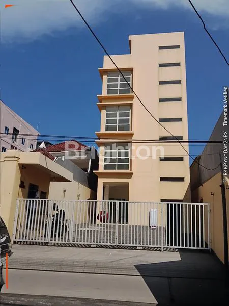 image 4TH FLOOR BUILDING FOR LEASE (1)