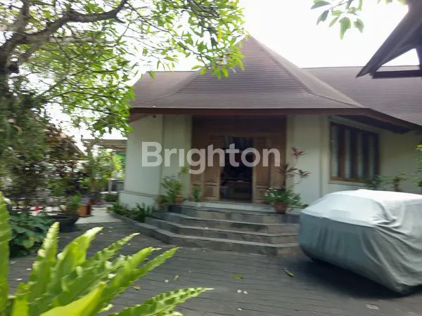 image DIJUAL VILLA DEKAT PANTAI PURNAMA GIANYAR BALI (3)