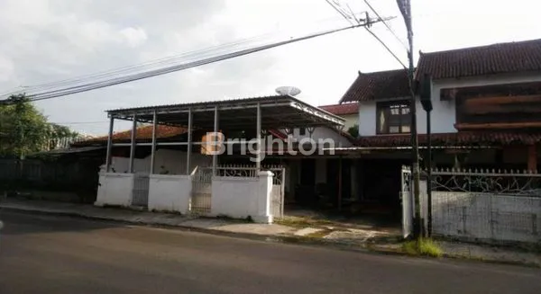 image RUMAH STRATEGIS DI JALAN KALIURANG, COCOK USAHA (1)