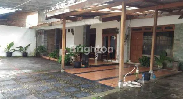 image RUMAH STRATEGIS DI JALAN KALIURANG, COCOK USAHA (2)