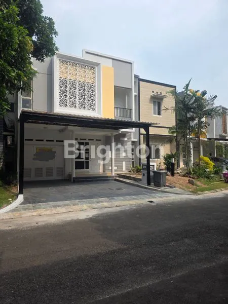 image RUMAH MEWAH LT 202 DI SUMMARECON GADING SERPONG (1)