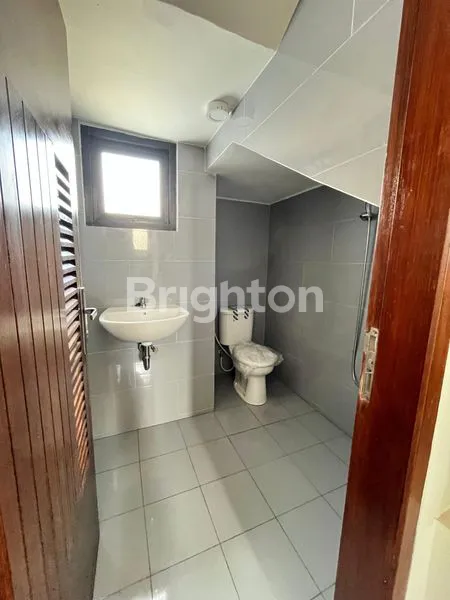 image RUMAH MEWAH TIPE AIRIDIES – KEMANG PRATAMA, BEKASI  (6)