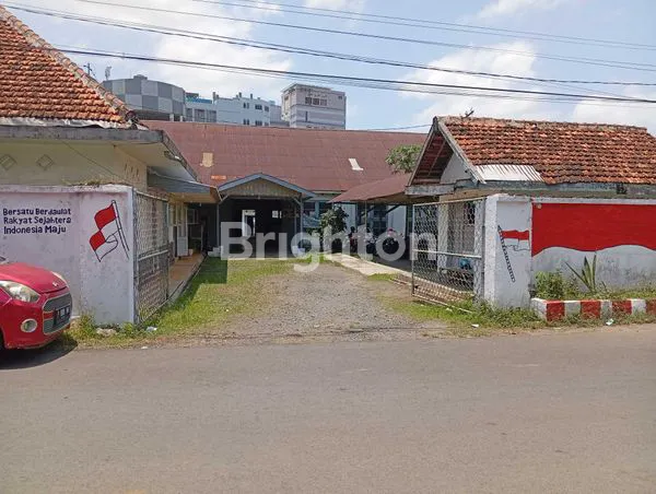 image GUDANG PUSAT KOTA  JEMBER (2)