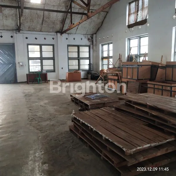 image GUDANG PUSAT KOTA  JEMBER (4)