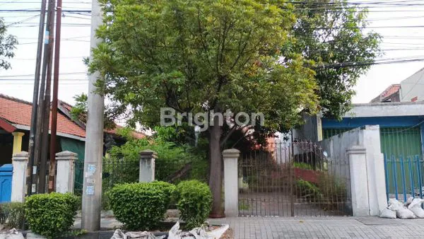 image RUMAH TINGGAL DENGAN TIPE TANAH NGANTONG, LT. 600 M2, DEKET ALUN2 SIDOARJO (1)