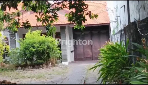 image RUMAH TINGGAL DENGAN TIPE TANAH NGANTONG, LT. 600 M2, DEKET ALUN2 SIDOARJO (3)