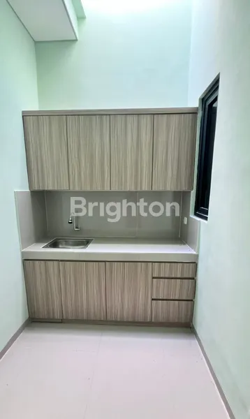 image RUMAH BARU GRESS 2 LANTAI WISMA TIRTO DEKAT KAMPUS UPN RUNGKUT, MERR, BANDARA JUANDA, EXIT TOL WARU (6)
