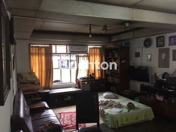 image RUMAH 2 LANTAI KRAMAT JATI JAKARTA TIMUR (3)