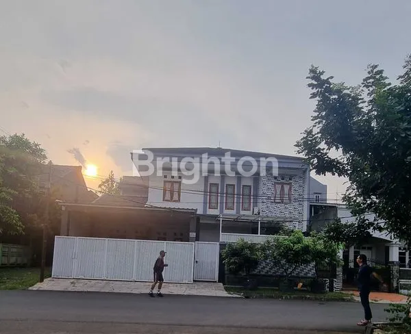 image RUMAH SIAP HUNI 4+1 KT DI VILA BOGOR INDAH  BOULEVARD  CIPARIGI BOGOR (1)