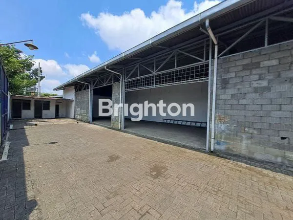 image GUDANG PINGGIR JALAN RAYA BLIMBING MALANG (3)