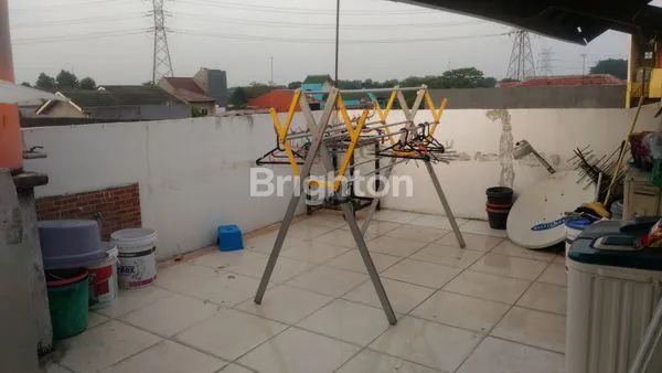 image HUNIAN STRATEGIS 3KT DEKAT LRT & MALL GRANDWISATA (8)