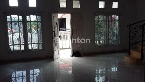 image RUMAH 2 LANTAI SHM LT 105M² (5)