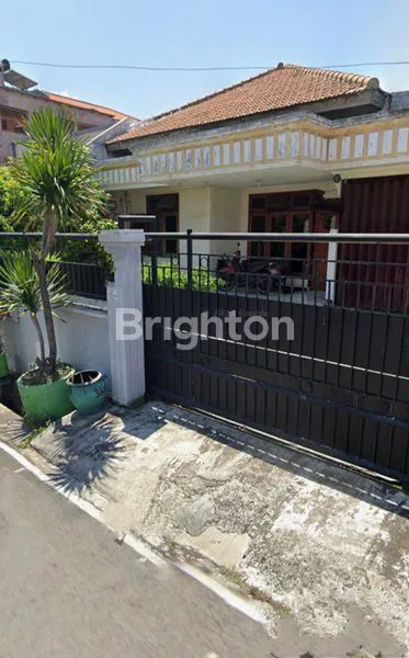 image RUMAH LOKASI STRATEGIS PUSAT KOTA DEKAT TUNJUNGAN TOLL SURABAYA KEDUNG ANYAR (1)