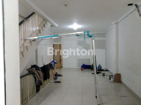 image RUKO GREENLAKE GREATWALL 4 LANTAI, LOKASI STRATEGIS (2)