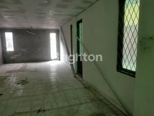 image RUKO 4 LANTAI TEEMASUK BASEMENT (2)