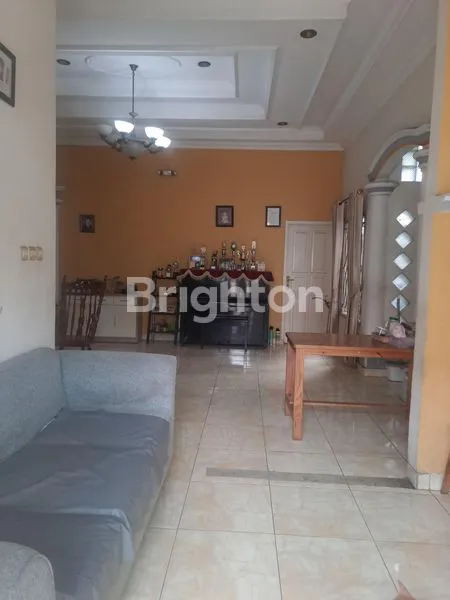 image RUMAH SIAP HUNI 1  1/2 LANTAI JATIWARNA.BEKASI (4)