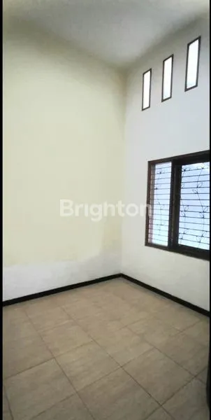 image HUNIAN NYAMAN DI ARAYA, 2KT SHM 200M² (6)