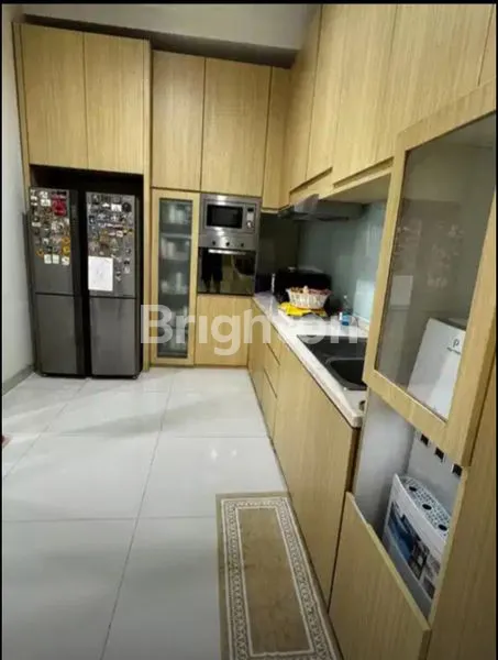 image RUMAH MEWAH FULL FURNISH DI PANTAI INDAH KAPUK – SIAP HUNI\\\\N (6)