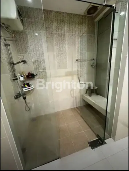 image RUMAH MEWAH FULL FURNISH DI PANTAI INDAH KAPUK – SIAP HUNI\\\\N (8)