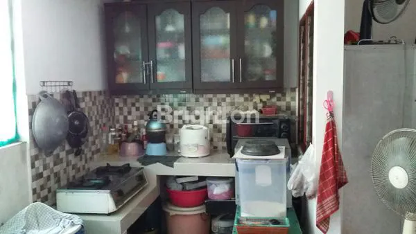 image RUMAH 3 LANTAI SHM DI JELAMBAR (2)